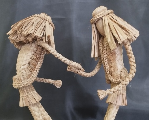 Техніки плетіння в українській традиції: від кошика до оберега