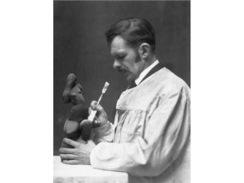 Між простором і тишею: скульптурна мова Архипенка